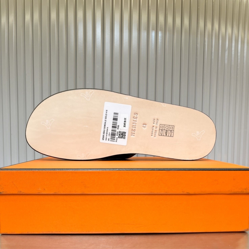 H**me5 slippers